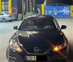 نيسان ألتيما